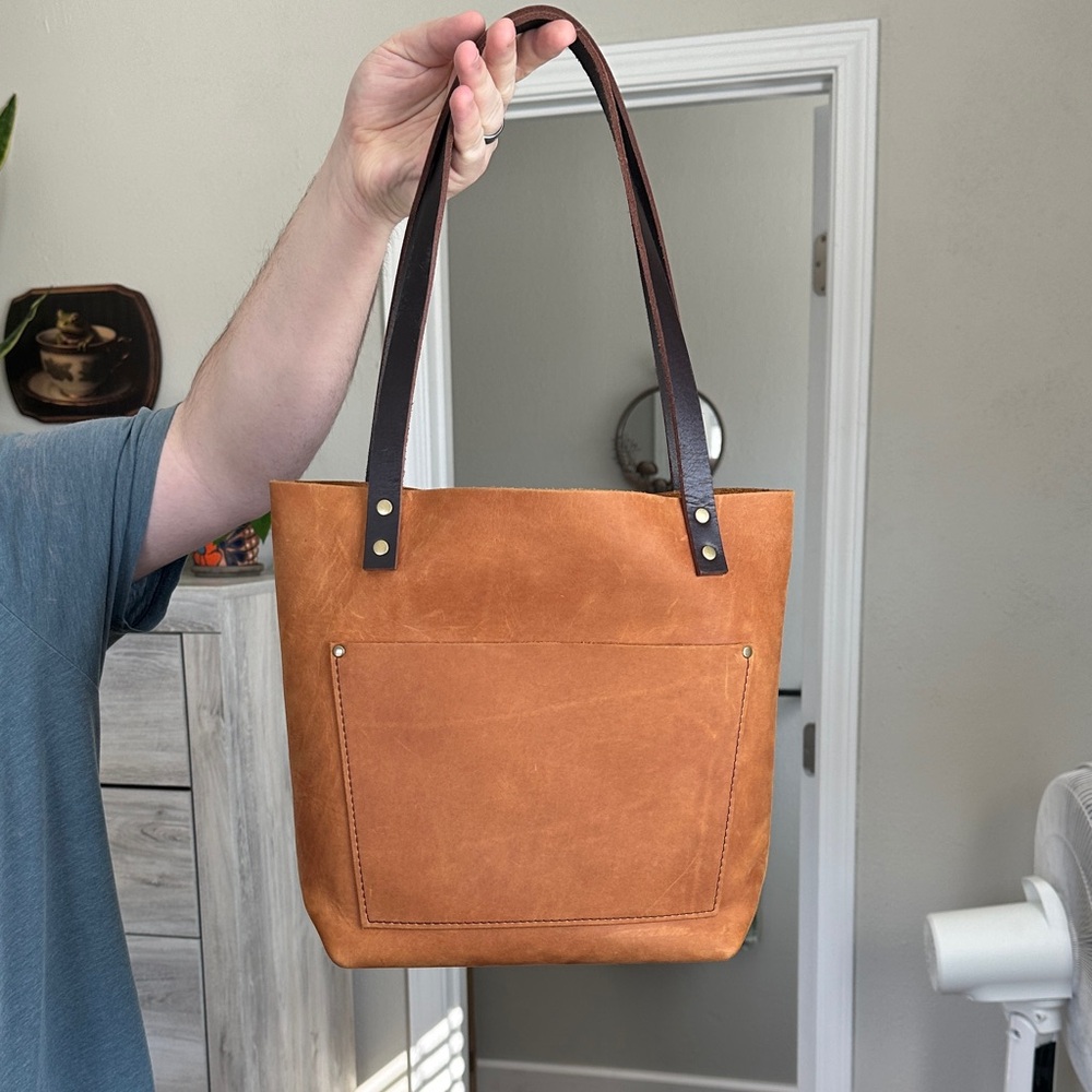 Portland Leather Goods Small Classic Tote in Dakota